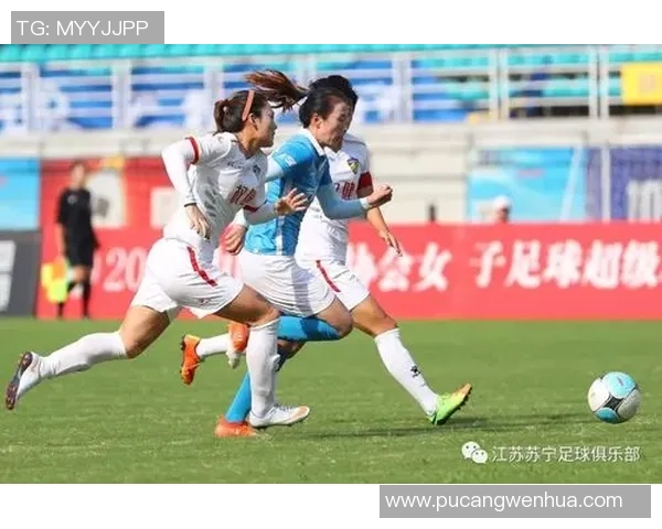 杨丽独家揭秘足球世界的奥秘与个人心得分享